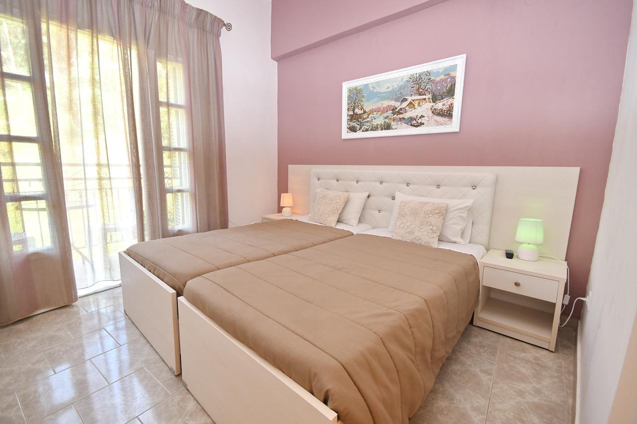 Angels Pool Studios And Apartments Paleokastritsa Exterior foto